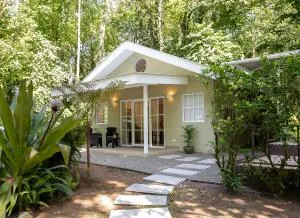 Jaguar Inn Bungalows - Punta Uva