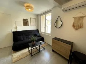 Studio cosy et climatisé, idéal pour 2 pers - La Crau