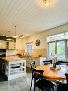 GORGE Chocolates Farmhouse