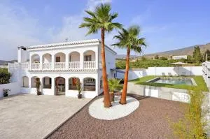 RentitSpain Finca Andalucía Confort entre Montaña y Sol - 卡拉宏达