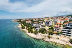 Luxury Mandre - 戈斯皮奇