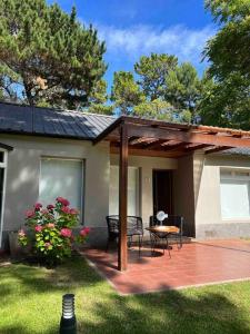 Casa 5 estrellas completa en planta baja a 900 metros del mar