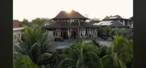 Grand Serene Lakeside Bali Style Villa - Putrajaya