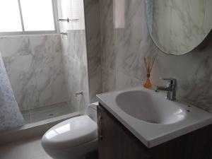 Habitación amueblada Chapinero cerca a universidades y vías principales