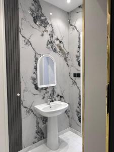 رُقيّ للشقق الفندقية rogy VIP