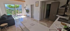 Appartements Apartment with garden in Sainte-Maxime : photos des chambres