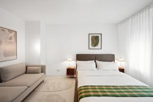 Beautiful 1-Bedroom Apartment with Kitchen, King Bed and Free Wifi in Wuppertal