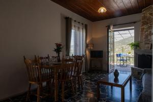 Chrysanthi apartments