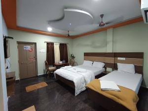 Sri Murugan Beach Paradise Hotel