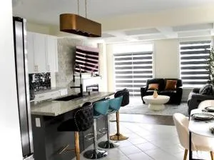 Luxury, Home Away from Home - Каледон