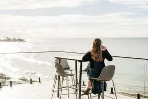 Novo Luxury Apartment Penguin Accommodation Itas - Sulphur Creek