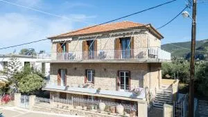 Chrysanthi Apartments Kardamili - Prosílion