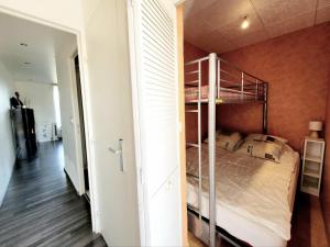 Studio Cabine Moderne RDC, Terrasse, Parking, Proche Mer, 500m Plage, 4 Pers, Animaux OK - FR-1-794-140