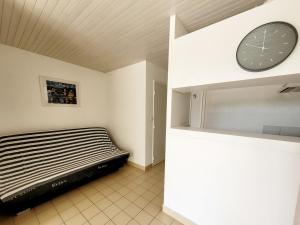 Studio cabine avec terrasse, accès direct plage, WIFI, clim, parking privé - 4 pers. - FR-1-794-149