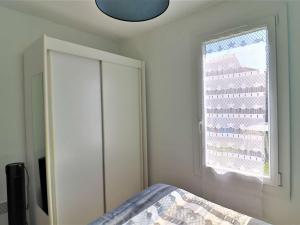 Appartements Charmant appartement avec jardin, proche plages, commerces et Royan, parking prive - FR-1-494-195 : photos des chambres