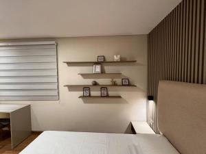 Apto ejecutivo y lujoso en zona universitaria centrla