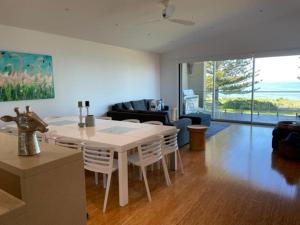 4A Franklin Pde Encounter Bay - BYO Linen