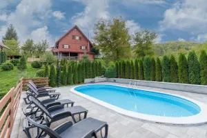 Heated Pool Chalet Zavrh 1 - Happy Rentals - 科切维