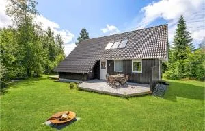 3 Bedroom Cozy Home In Højslev - Viborg