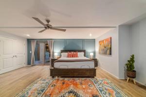 Tucasa - Private Backyard Resort - Theater