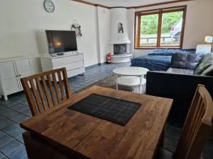 Grand villa apartment 3 rooms - Saltsjöbaden