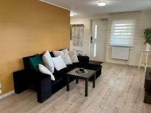 Tamme maja - Oak Tree House with big terrace and balcony