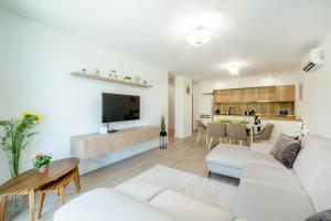 MyFlat Wave Beach37 Apartment