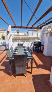 VT-503130-A Villa Solaris-Here comes the sun