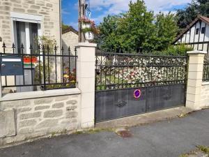 Maison à 20 min de Paris et liaison CDG (transports à 5 min à pied)