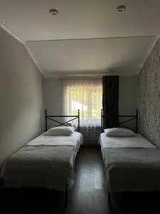 Golden Hours - Tʼeghut