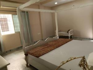 6BHK AC Home for families in Prime Loc Hyderabad