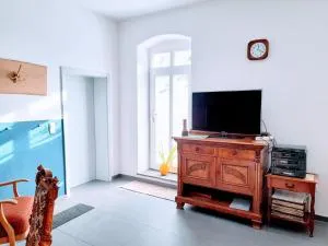 NEU! Ferienwohnung Schwarzenberg - 施瓦岑贝格