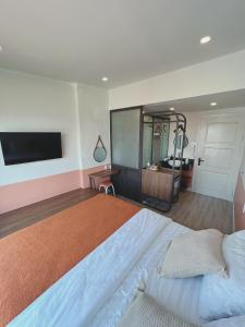 Phòng Có Giường Cỡ Queen (Queen Room)