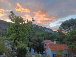 Lamaisonbleue - Plan dʼAups