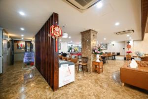 The River Park Hotel