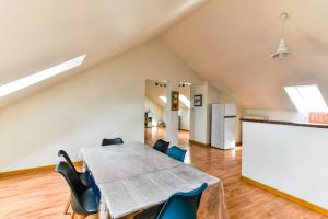 Appartement spacieux et lumineux - Centre - Bord Loire - Climatisation - Wifi - Tout Confort
