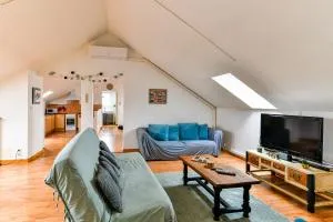 Appartement spacieux et lumineux - Centre - Bord Loire - Climatisation - Wifi - Tout Confort - Allonnes