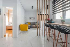 Sunlight rooftop apartment