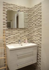 Neapolis Apartament