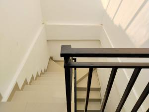 Themas Guest House