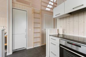 Bettysvej 3 - Bright And Coastal Holiday Home