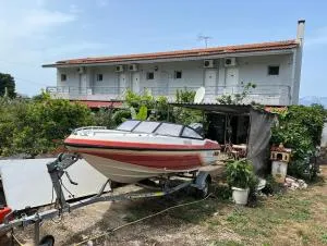 MD Studios - Neokhórion