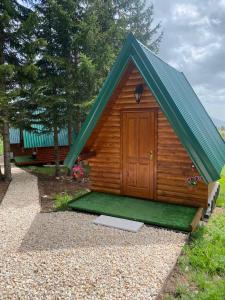 Koljensic house and bungalows