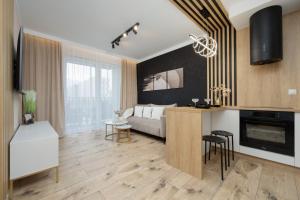 Herbu Oksza Elegant Apartment with Parking by Noclegi Renters