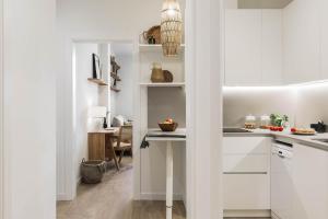 Pontone - 2 bedrooms and balcony in Eixample Dreta