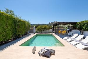 Niovis Villa