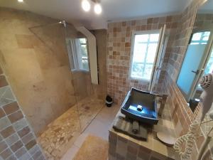 Maisons d'hotes Domaine de la Borie YourHostHelper : photos des chambres