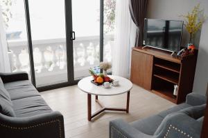 Phòng Gia Đình Nhìn Ra Biển (Family Room with Sea View)