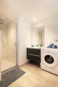 Appartements Le Silva - tout confort avec terrasse et parking, metro Via Silva : photos des chambres
