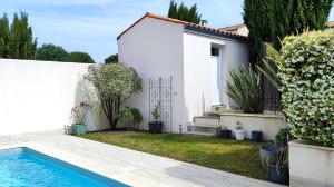 Villas Maison d-Hestia, charme, piscine, proche du bord de mer et de Royan : photos des chambres